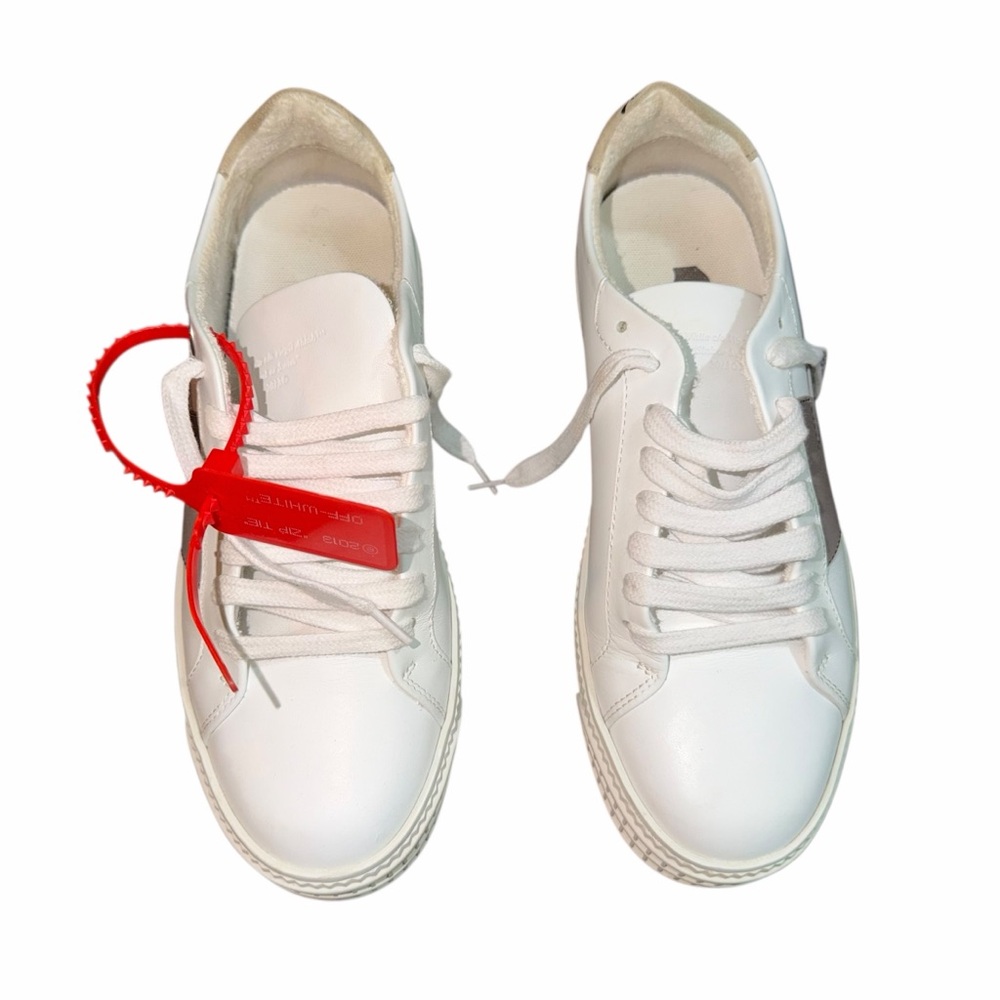 Off-White Arrow Low Top Sneakers White Tan Leather Size 38 (US 8)